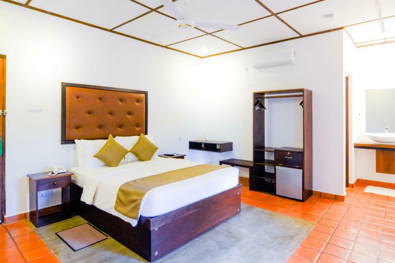 Hotel Arana Parque nacional Yala Exterior foto
